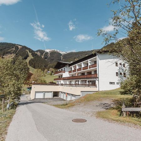 Apartment Holiday-1 By Interhome Zell am See Esterno foto