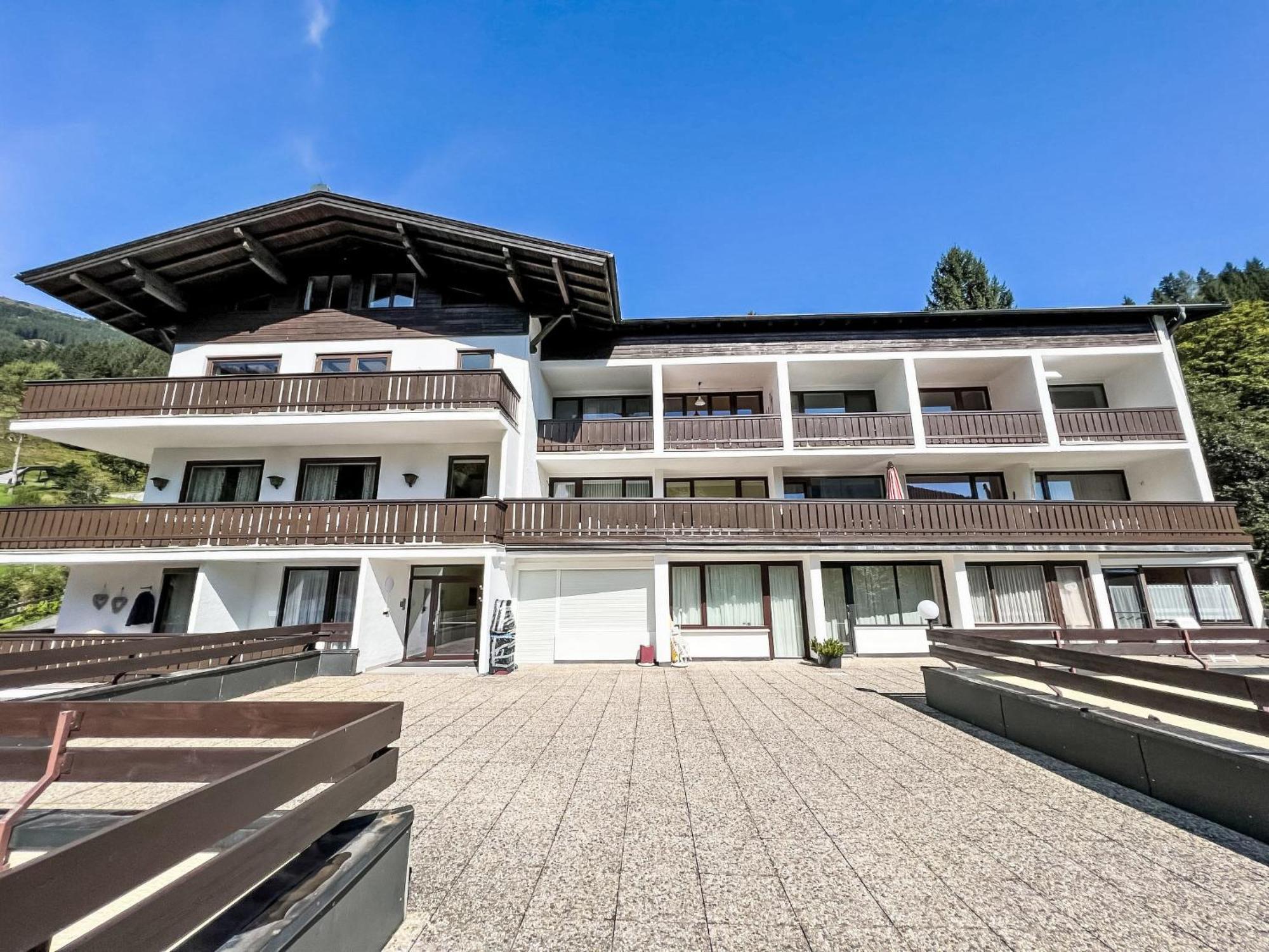Apartment Holiday-1 By Interhome Zell am See Esterno foto