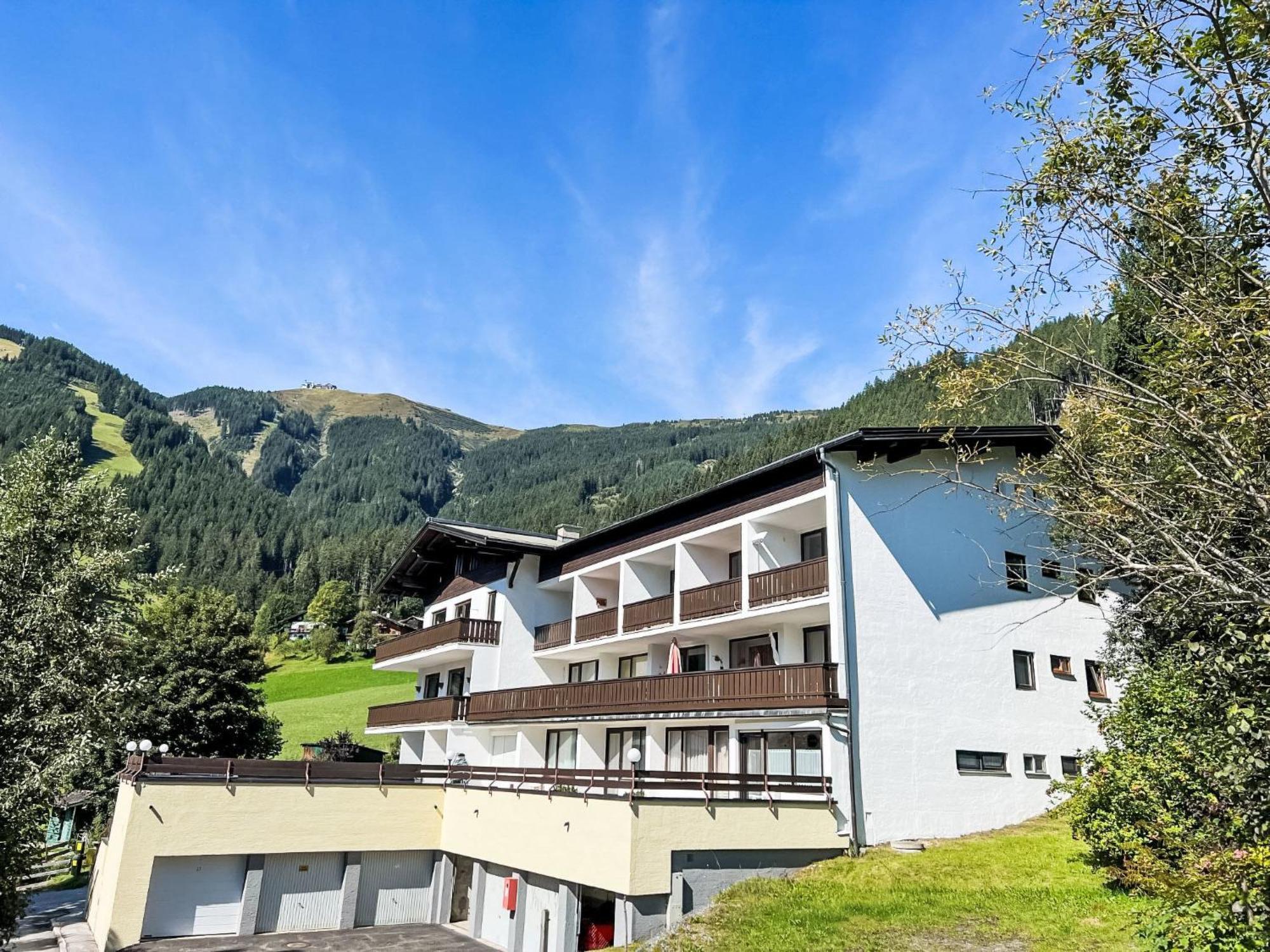 Apartment Holiday-1 By Interhome Zell am See Esterno foto